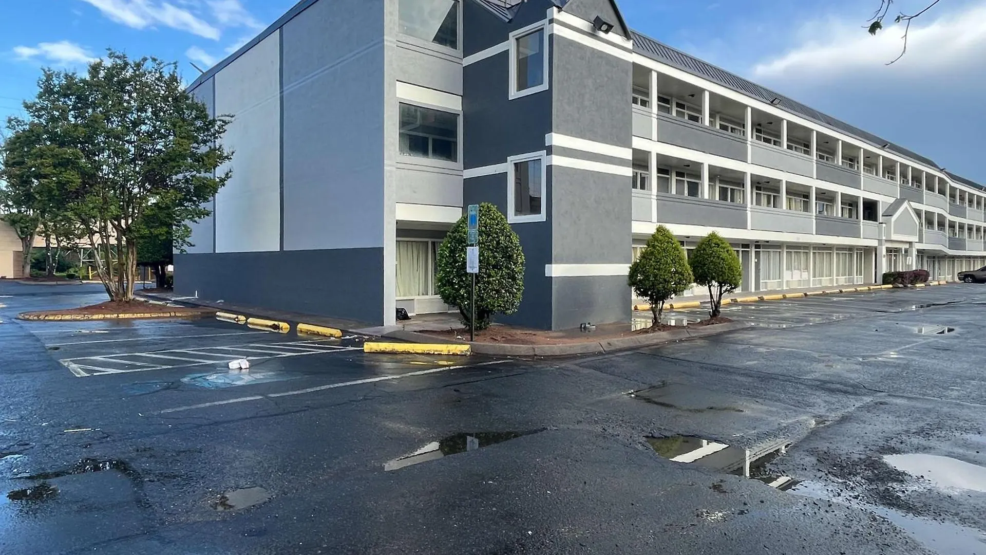Studio 6 Charlotte, Nc - Airport South 2*, שרלוט